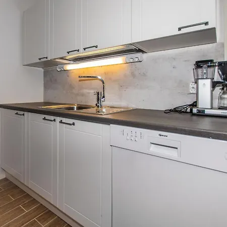 Hovimaeki By Interhome