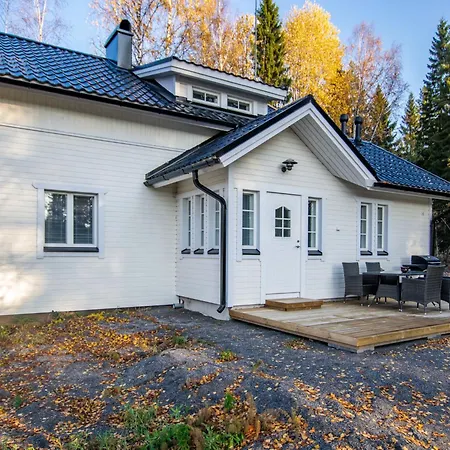 Hovimaeki By Interhome *
