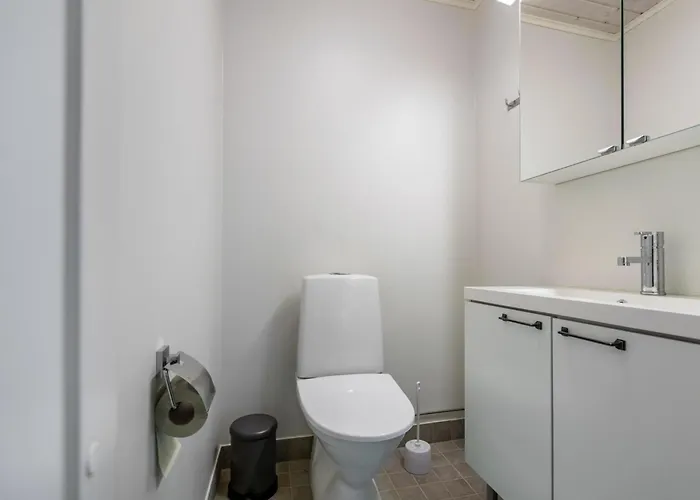 Hovimaeki By Interhome *