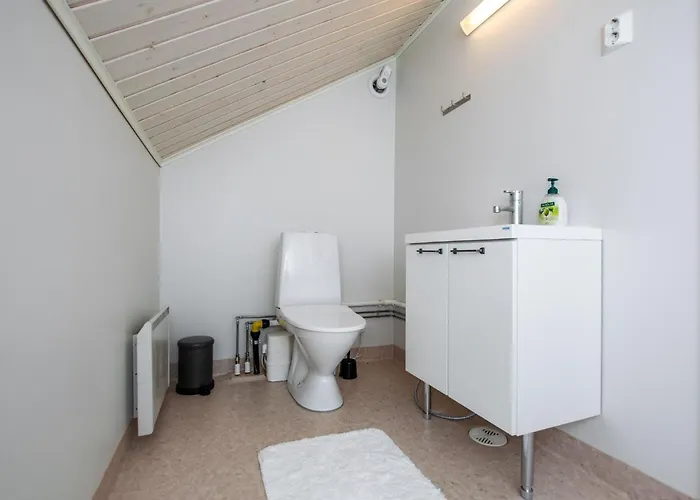 Hovimaeki By Interhome *